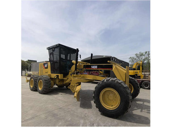 מפלסת CATERPILLAR 140H