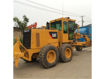 מפלסת CATERPILLAR 140H