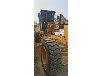 מפלסת CATERPILLAR 140H