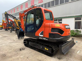 מחפר סורק DOOSAN DX75