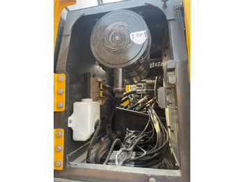 מחפר סורק Volvo EC 210: תמונה 4