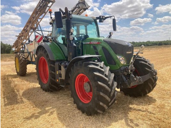 טרקטור חקלאי FENDT 718 Vario