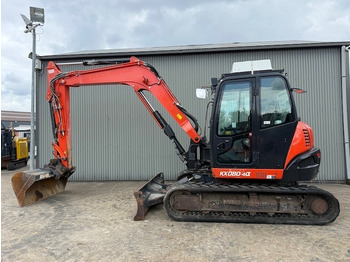 מיני מחפר KUBOTA KX080