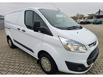כלי רכב מסחרי עם לוח FORD Transit