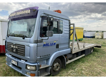 משאית גרירה MAN TGL 8.210