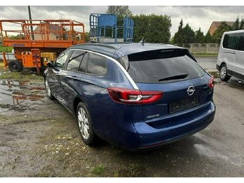 מכונית OPEL
