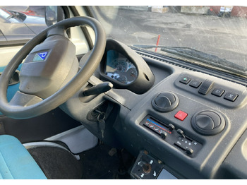 מפלסת שלג Piaggio Piaggio Porter 4X4 Skrzynia odśnieżarka Pług 2011: תמונה 4