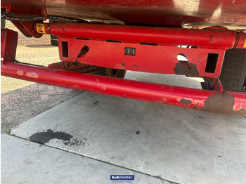 עגלת מערבל מספוא PEECON