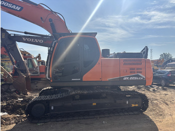 מחפר סורק DOOSAN DX225