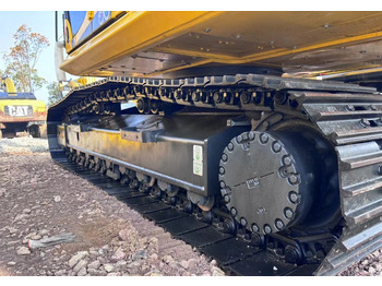 מחפר סורק Komatsu PC 210 LC-8: תמונה 3
