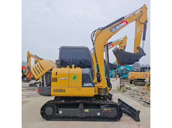 מיני מחפר XCMG XE60DA