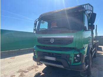 משאית עץ VOLVO FMX
