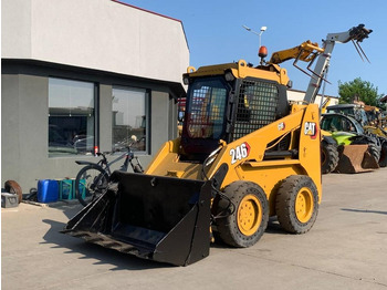 מעמיס היגוי החלקה CATERPILLAR