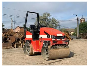 רולר כביש JCB