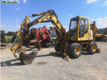 מיני מחפר KOMATSU PW95