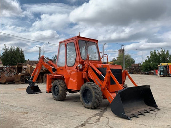 טרקטור חקלאי KUBOTA