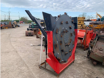 גוזם עשבים ליערות Raytree RMDM70 Mulcher: תמונה 2 גוזם עשבים ליערות Raytree RMDM70 Mulcher: תמונה 2