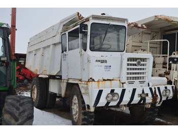 משאית סלעים/ מסיר פסולת קשיח IVECO Astra