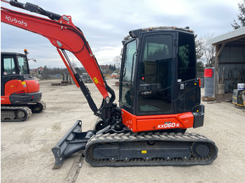 מיני מחפר KUBOTA