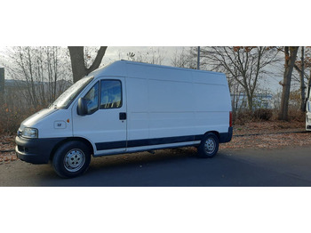 כלי רכב מסחרי עם לוח FIAT Ducato Maxi