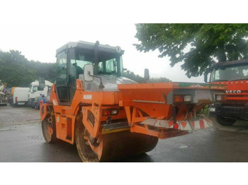 רולר כביש Hamm DV90 VO mit Streuer Klima Deutsche Maschine: תמונה 2