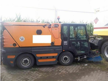 מטאטא כבישים SCHMIDT