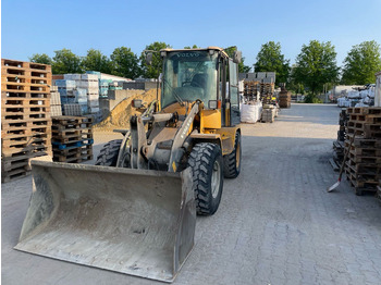 מעמיס גלגלים VOLVO L30G