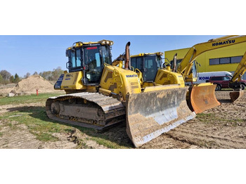 דחפור KOMATSU D61PX-24