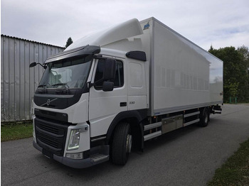 משאית תיבה VOLVO FM 330