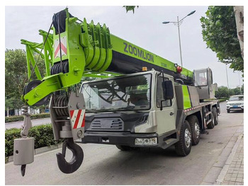 עגורן לכל שטח ZOOMLION ZTC500V