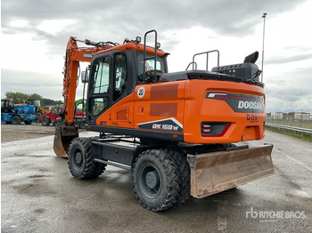 מחפר גלגלים DOOSAN DX160W