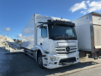 משאית תיבה MERCEDES-BENZ Actros