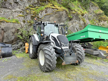 טרקטור חקלאי VALTRA N174