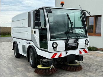 מטאטא כבישים BUCHER