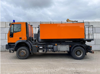משאית אש IVECO EuroTrakker