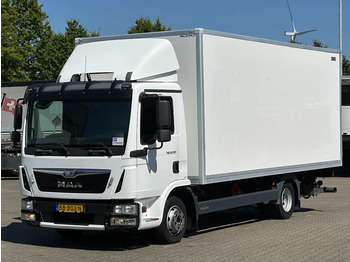 משאית תיבה MAN TGL 8.220