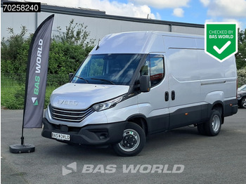 כלי רכב מסחרי עם לוח IVECO Daily 35c21