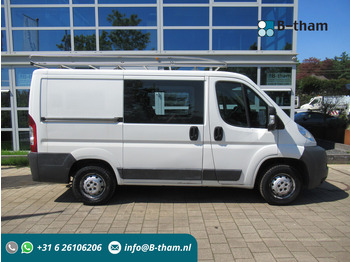 כלי רכב מסחרי עם תיבה PEUGEOT Boxer