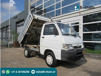 כלי רכב מסחרי מזהיר PIAGGIO