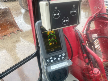 מחפר סורק Caterpillar 329 D NVT: תמונה 5