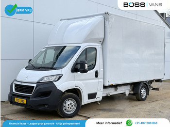 כלי רכב מסחרי עם תיבה PEUGEOT Boxer