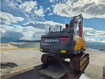 מחפר סורק VOLVO EC380EL