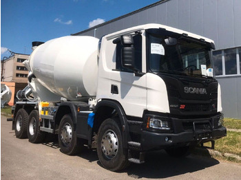 משאית מערבלת בטון SCANIA P