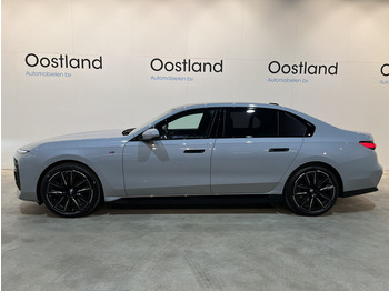 סדאן BMW i7 xDrive60 106 kWh / M Sportpakket / Panoramadak / Bowers & Wilkins / 11.600 KM !!: תמונה 3