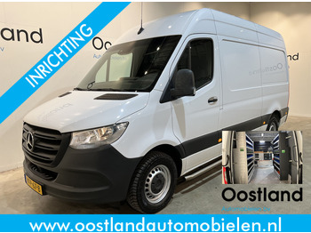 כלי רכב מסחרי עם לוח MERCEDES-BENZ Sprinter 311