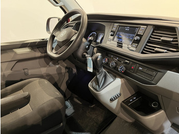 Interior photo 1: הַחכָּרָה Volkswagen Transporter 2.0 TDI L1H1 150 PK Automaat / Airco / Cruise Control / CarPlay / PDC / Trekhaak / Klep Volkswagen Transporter 2.0 TDI L1H1 150 PK Automaat / Airco / Cruise Control / CarPlay / PDC / Trekhaak / Klep