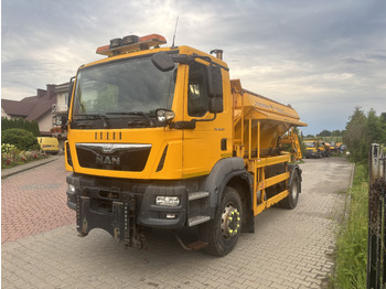 מפלסת שלג MAN TGM 18.250