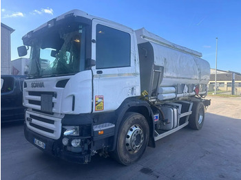 משאית מכל SCANIA P 270