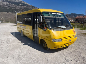 אוטובוס בית ספר IVECO