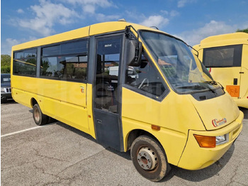 אוטובוס בית ספר IVECO